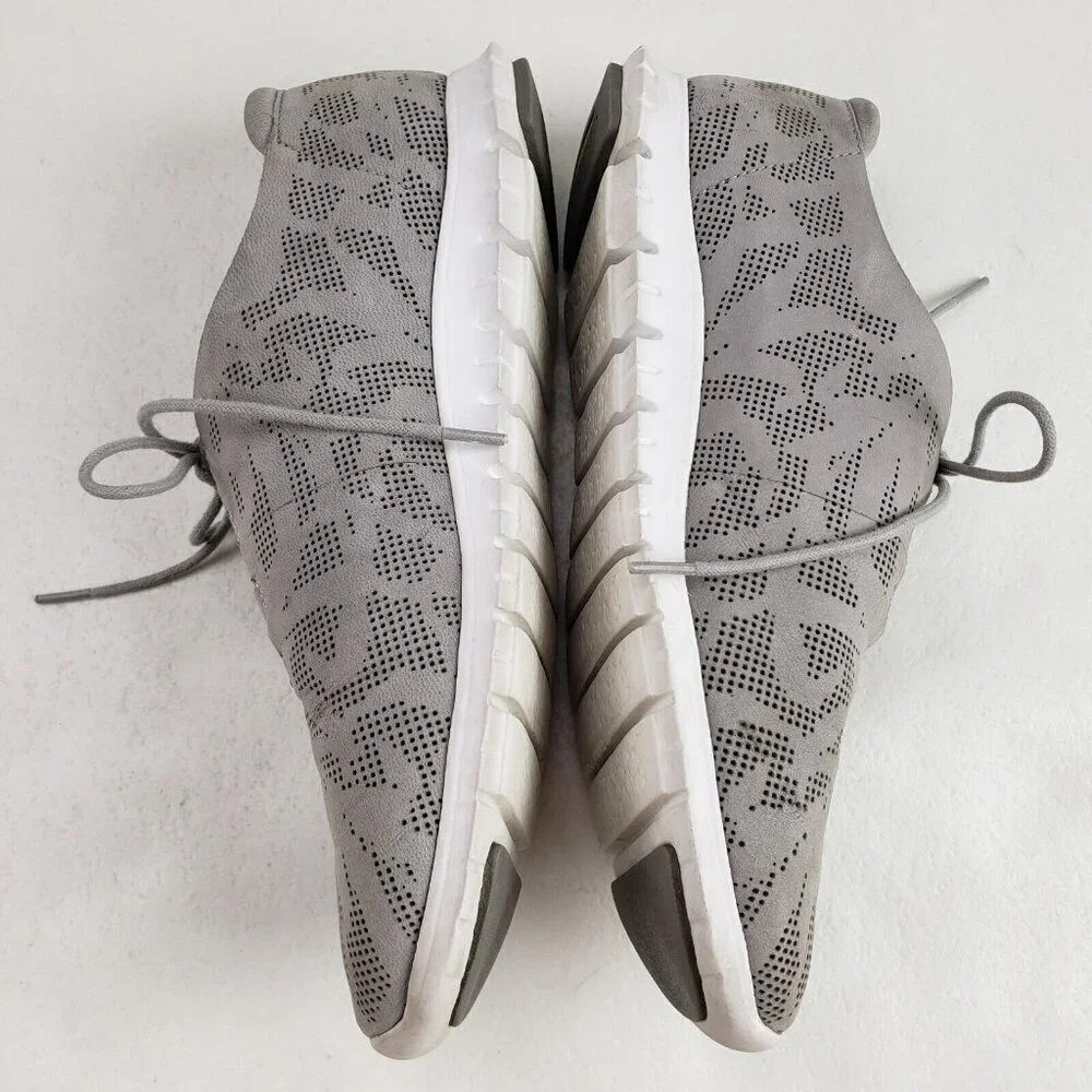 Cole Haan ZeroGrand Perforated Oxford Shoe Womens 6.5 B Gray Nubuck Flat Sneaker